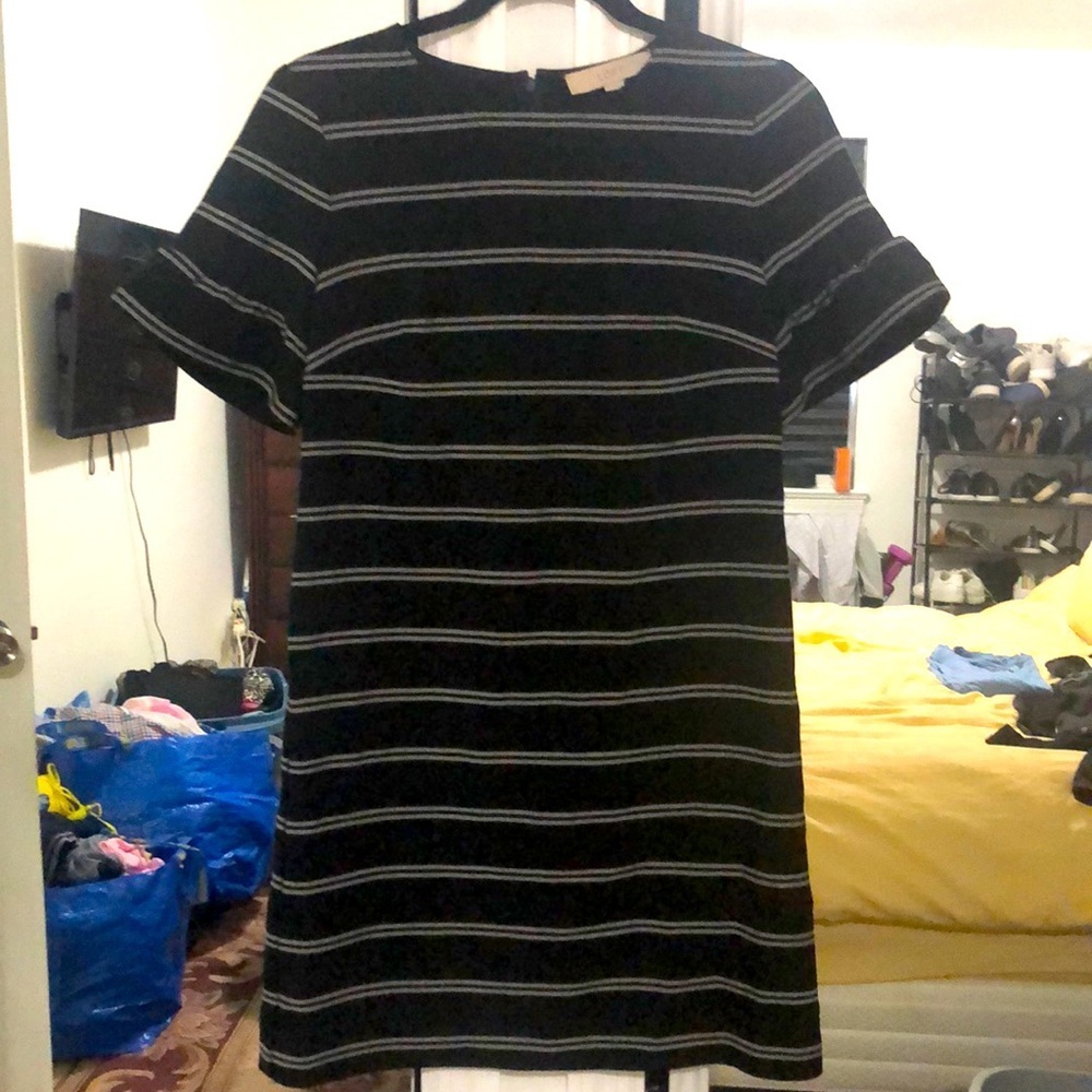 Loft short sleeve black and white stripe dress